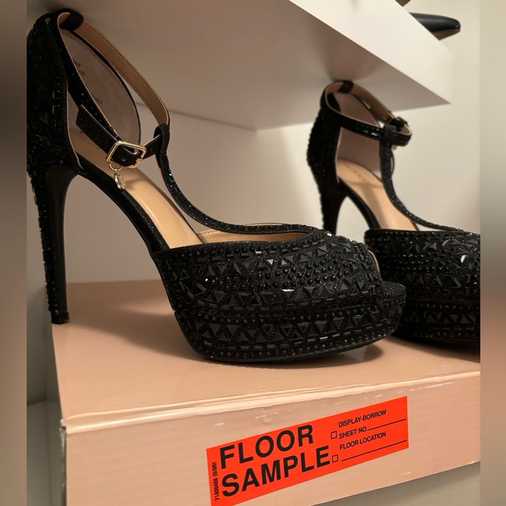 Thalia Sodi CHACE Black Bling Platform Peep Toe Floor Sample 9.5 🪩